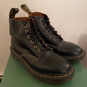 Dr. Marten Women 101s Black with Yellow Stitching